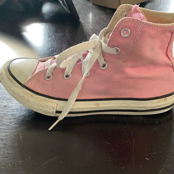 Convers - Picture 3 of 5